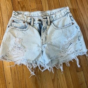 Abercrombie curve love jean shorts